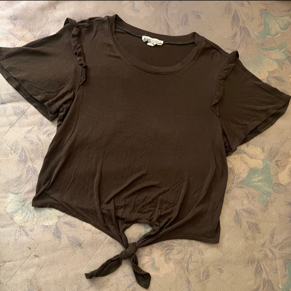 Dark Green Short-Sleeve Ruffle Tie-Front Top – Size S